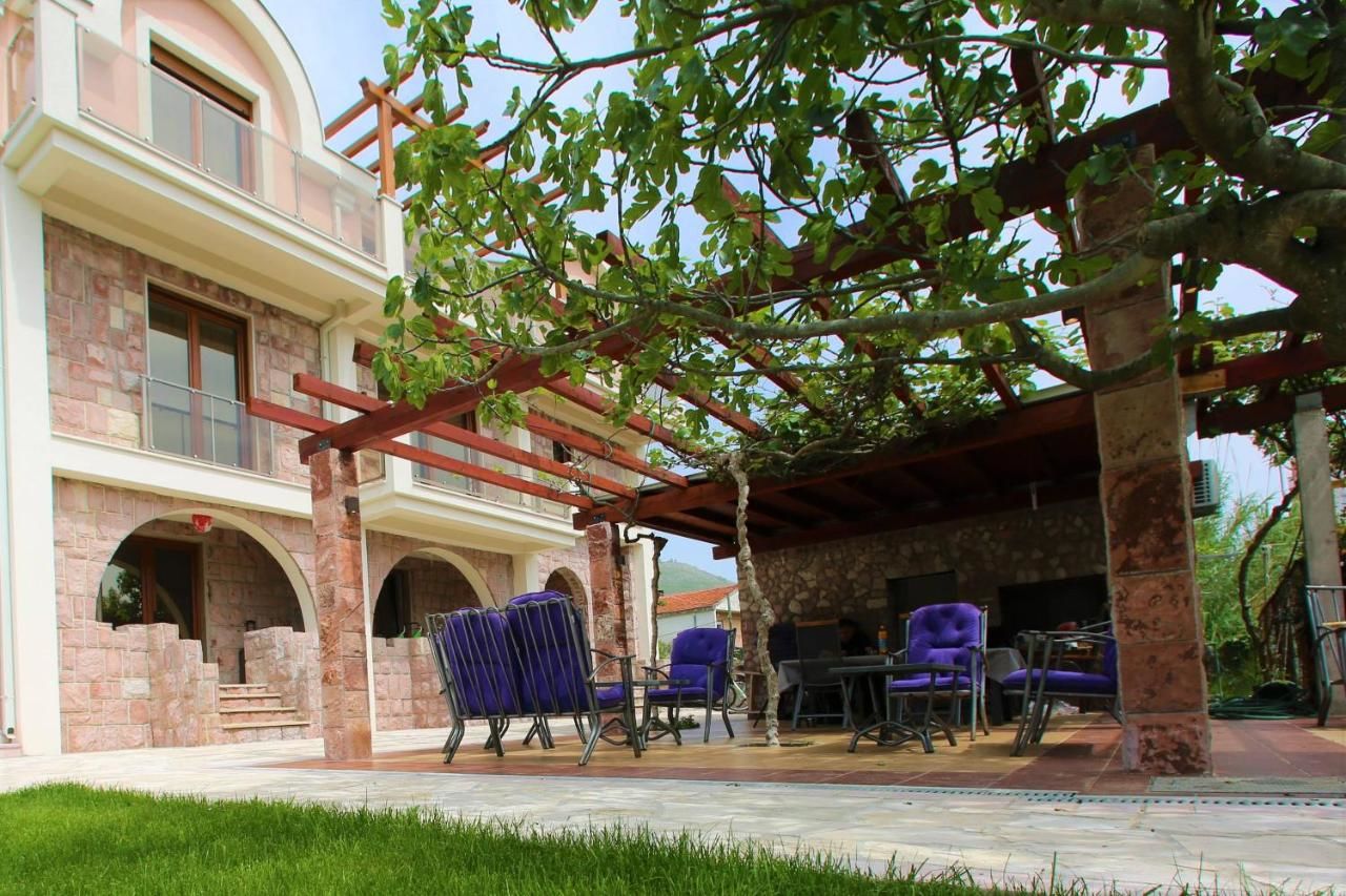 Апартаменты Vila La ViTa del Mare Биела