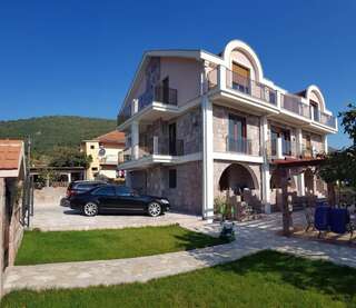 Апартаменты Vila La ViTa del Mare Биела Роскошные апартаменты-студио с видом на море-3